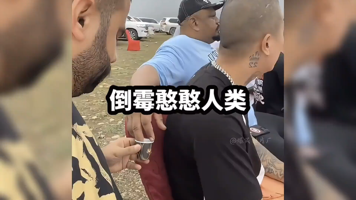 A Roundup of Clumsy Humans’ Awkward Moments