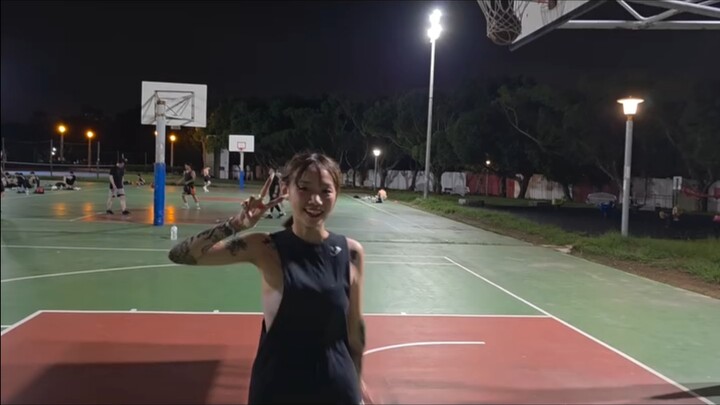 Aku benar-benar hanya ingin kamu menonton bola