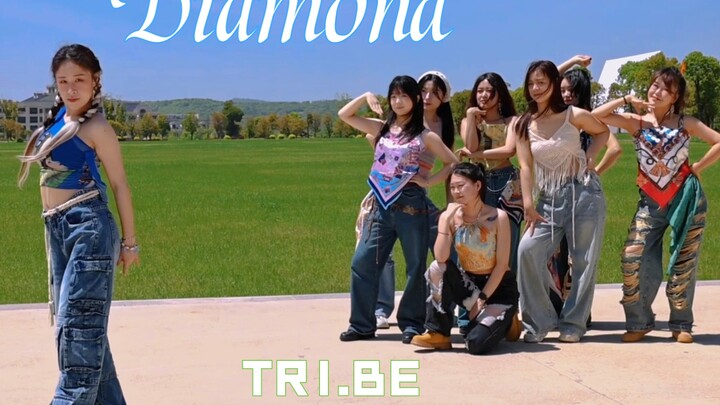 Phiên bản tám người cầu mưa | Triệu nhảy lại bài “Diamond” của TRI.BE