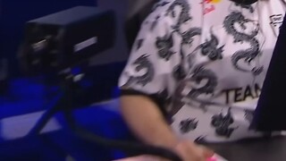 شاهد تعليم FAZE لـ DONK