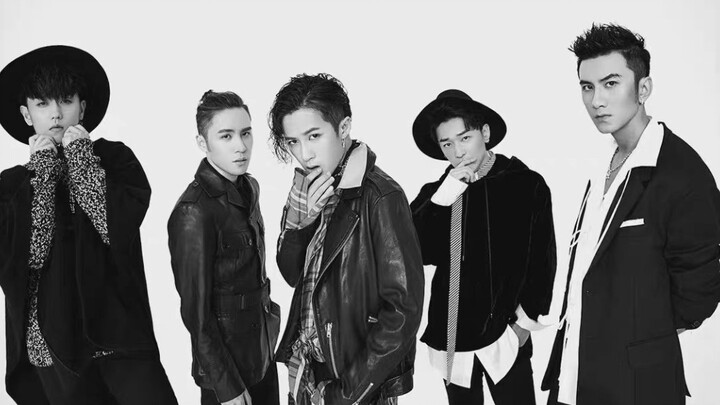 【mic】Hao Ge sent a WeChat message to Jianci, saying that he was too tired and asked them to wait for
