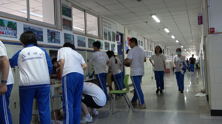 【เสียงบรรยากาศ 40 นาที】ทางเดินอาคารเรียนในวันสุดท้ายก่อนสอบเข้ามหาวิทยาลัย