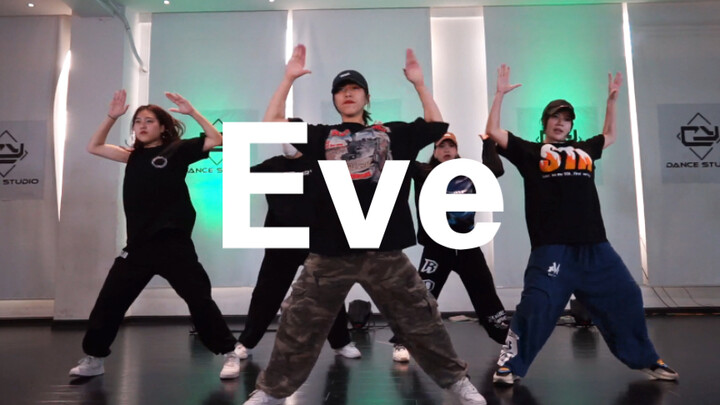 [XF]Eve bắt đầu luyện tập với khung hình lớn! Vũ đạo theo phong cách hiphop nhìn từ phía trước | Đừn