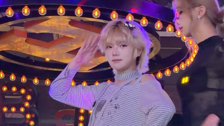 Can boys be this cute too? Girls’ Generation, make your wish!