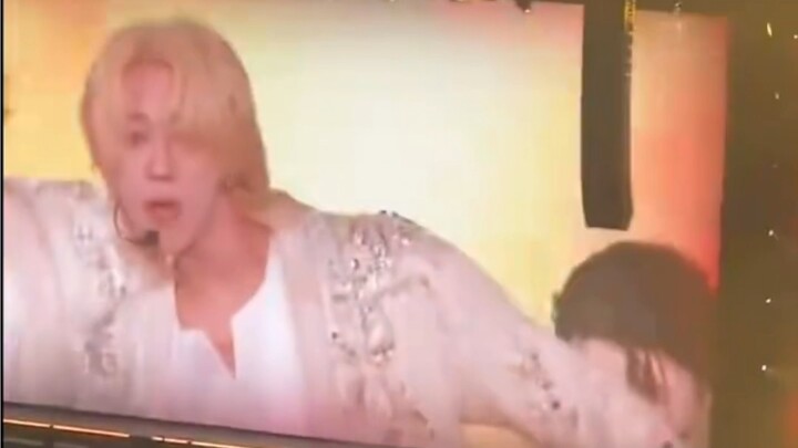 【Tour Nhật 0906】Wonwoo, Seungcheol và Xiaoba đều đã hát thay phần của Cheolli!! Hãy nghỉ ngơi thật t