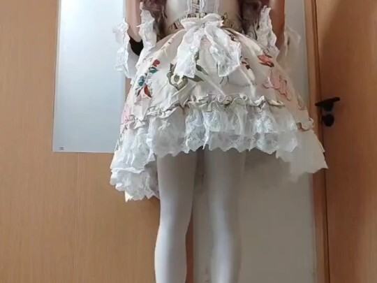 After breaking up with his ex-girlfriend, the guy tried on lolita for the first time... and he actua