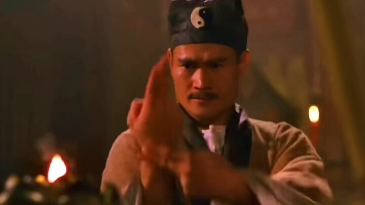 After watching this, I believe that Uncle Nine really knows Maoshan magic#林正英#九叔#英叔