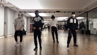 【UNINE】I can't wait to see their stage performance (•̥̥̥̥̥̥̥ ﹏ •̥̥̥̥̥̥̥̥๑)