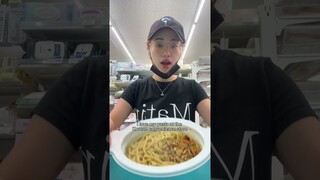 korean vs japanese convenience store? 😵‍💫🤍 #asmr #mukbang #koreanconveniencestore  #lifeinkorea