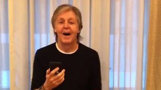 Paul McCartney 跳舞