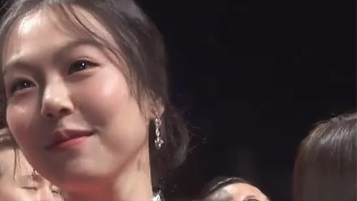 【คิมมินฮี】ดวงตาของคนรักคือมหาสมุทรที่แปด