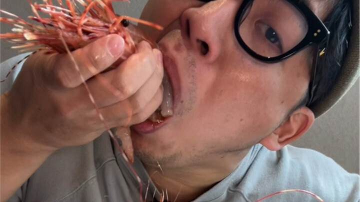 บุฟเฟต์อาหารญี่ปุ่นที่รับปากแฟนๆ มาแล้ว หอยเม่นกับกุ้งโบตั๋นต้องกินแบบนี้ถึงจะฟินสุดๆ