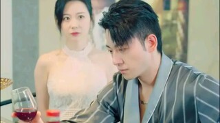 วนลูปติดอยู่ในวันเดียวกันนับพันปี กลายเป็นปรมาจารย์สุดเทพเก่งรอบด้าน ได้ครองทั้งใจสาวทั้งบริษัท