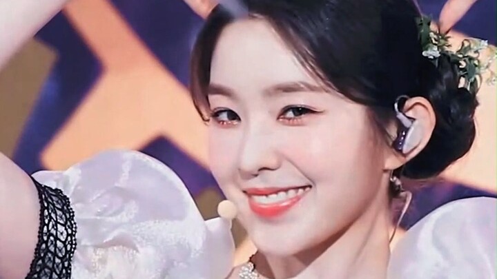 【Pei Zhuxuan】sepertinya adalah seorang putri yang baru saja keluar dari dongeng~