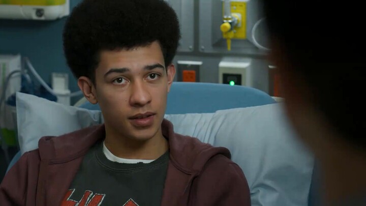 Bocah laki-laki kecanduan melakukan perubahan pada dirinya sendiri, sampai-sampai memasukkan magnet 