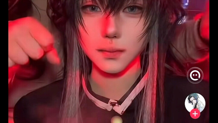 คอสเพลย์ชิโทสะ มุอิจิโร่ของติ๊กต็อกมีผู้กดไลก์ 700,000 ครั้งในต่างประเทศ