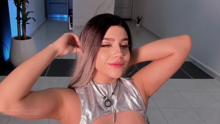 (ย้อนเก็บ) สาวใหญ่ลาตินสุดเซ็กซี่หุ่นลูกแพร์ ขาอวบ อวบอิ่ม ลิ้นยาว (อบรมการพัฒนาสุนทรียภาพ ตอนที่ 1)