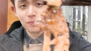 The boss invited 50,000 fans to eat Pao Mo and refused?