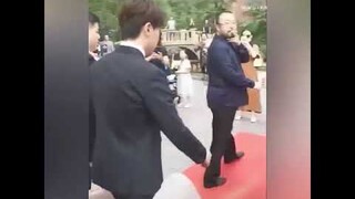 cả thanh xuân đi làm phù rể