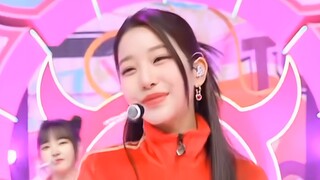 IVE: This camera movement is so presumptuous!