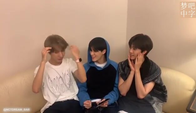 【مترجم للغة الصينية من ملتقى الحلم】 البث المباشر لنسيت دريم بعد وصولهم إلى اليابان بتاريخ 03-04-2019