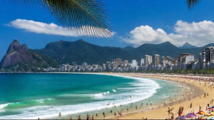 qual é a praia mais conhecida do Brasil