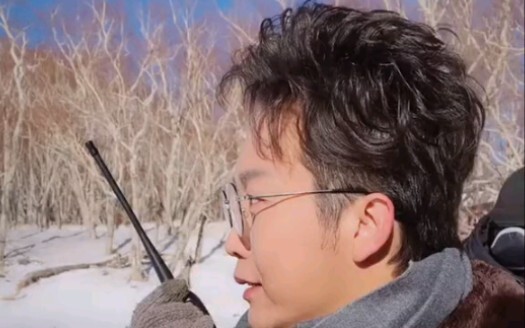 【Li Yugang】Sedang online, marah-marah pakai walkie-talkie hahahaha lucu dan menggemaskan