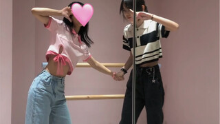 15岁自学翻跳 《抚摸抚摸》