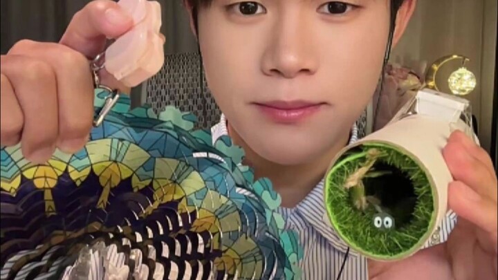 ASMR | Sleep-aid tools viewed from different perspectives