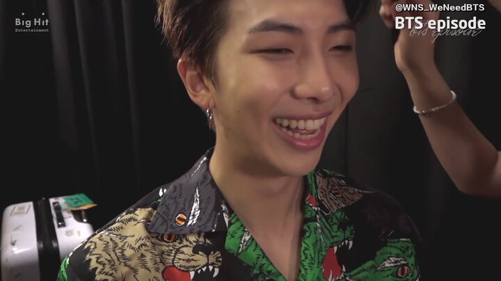 [BTS] When Namjoon received praise from dance captain Hyu-bi...