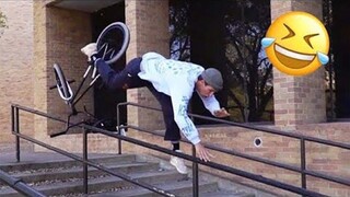Try Not To Laugh Challenge 2024: Funny Fails & Pranks Compilation by Juicy Life🍹 Ep. 22