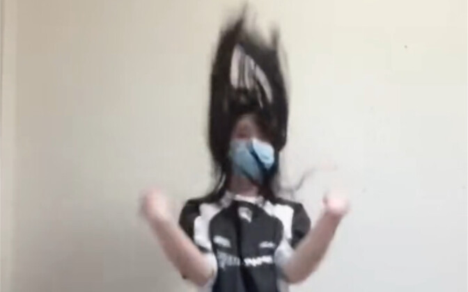 普通人第一次跳像神一样呐