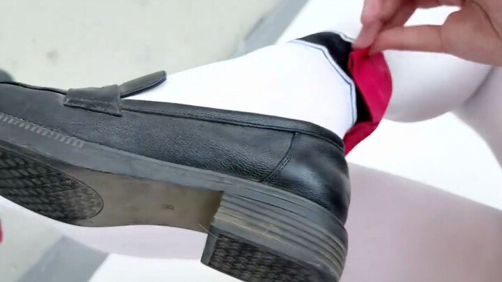 Intinya kan begini, 'kan para Pionir! Cosplay Wind Rose dari Star Rail