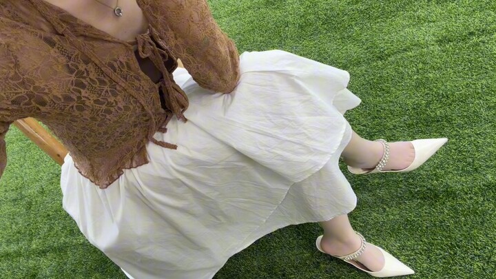 The lace is too slippery for any shoe.