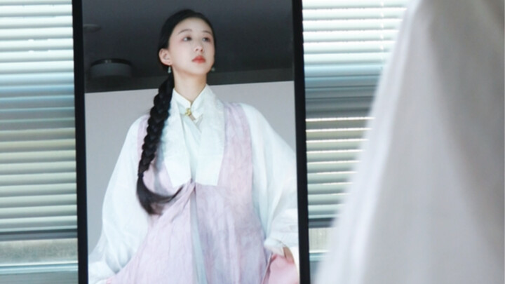 قمر الليل الأبيض لزيّي الصيني التقليدي