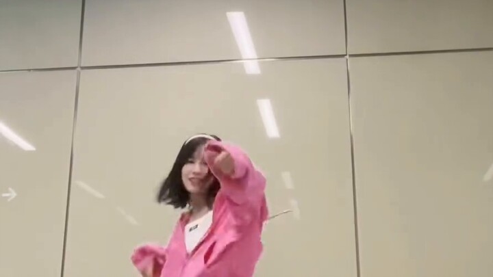I'm very brave! I don't have social phobia! Mom, did you hear that?! cover Times Youth League - Perf