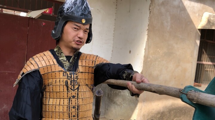 Tam Quốc Đất, Thìa phân Thanh Long Yanyue Daf vs nĩa lá gỗ Phương Thiên