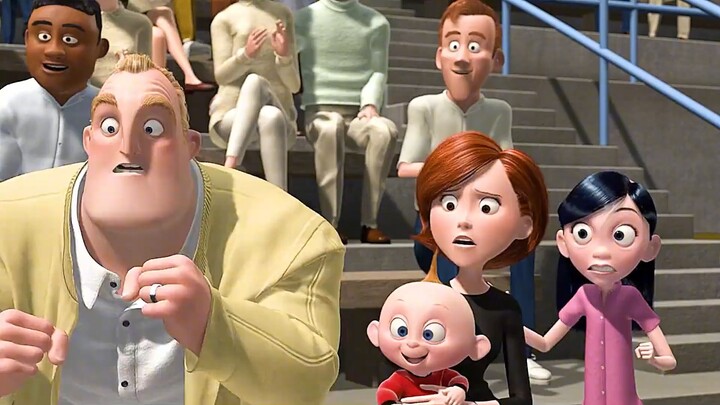 جميع أفراد عائلة الأبطال الخارقين لديهم قدرات خارقة.