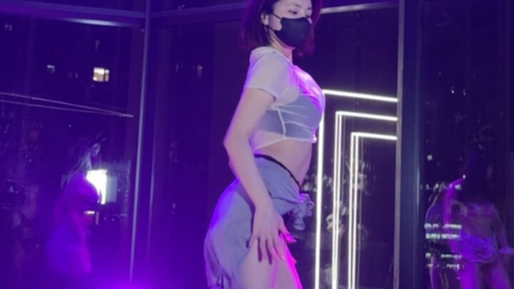 باستثناء عدم الثبات، كل شيء على ما يرام.