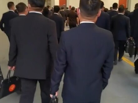 ขอให้เกษตรกรทั่วโลกมีที่ดินดีไว้ทำกิน และเก็บเกี่ยวผลผลิตอันอุดมสมบูรณ์