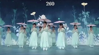 This transformation umbrella dance amazed me~