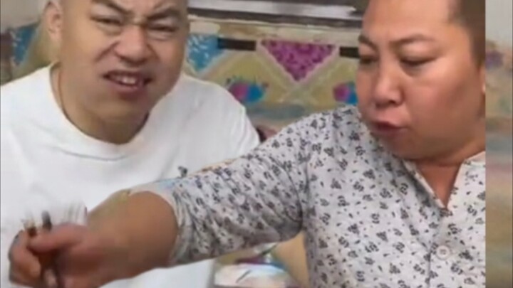 Cheng Ye menjenguk Nona Yu dari Timur Laut, Pak Kui sampai pingsan karena marah