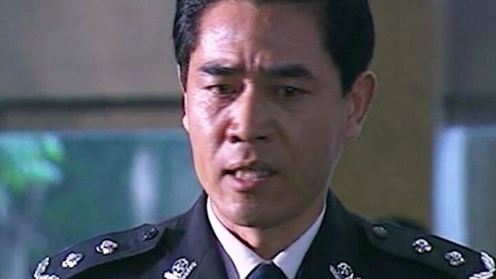 Undercover Agent Dies in the Line of Duty—Buried in Plain Clothes Only, and the Chief Blazes with Fu