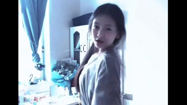 วัยรุ่นนักเรียนมัธยมต้น