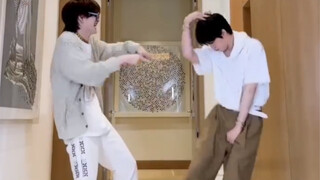 قناة البيع التابعة لـ YG تقدم مخلوقين لطيفين لجني الأرباح من المعجبين