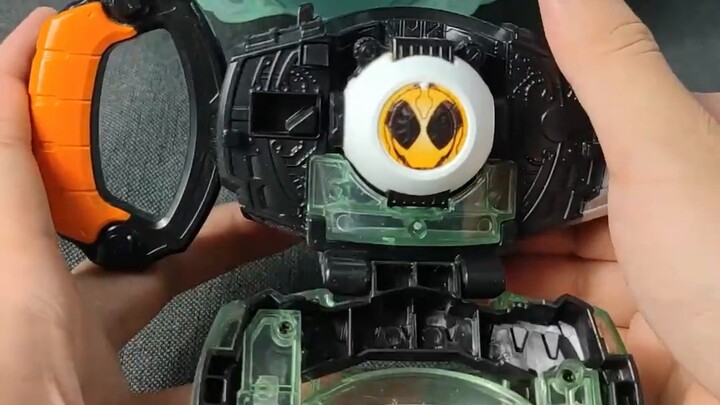 [Uncle Penzi] How many mini versions of the ghost belts have you seen?