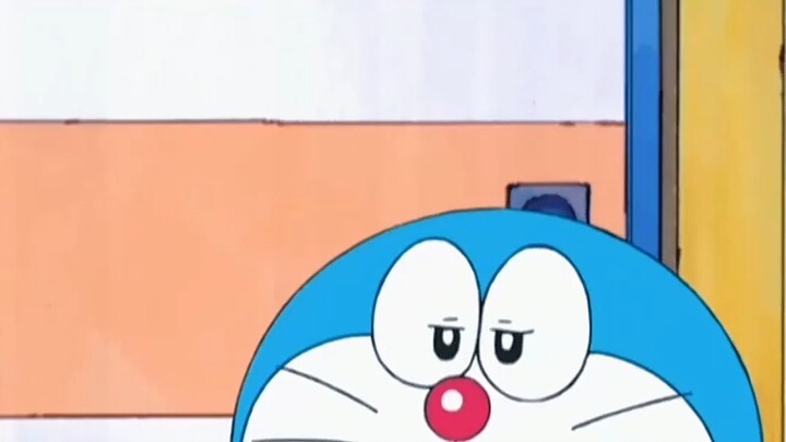 Doraemon: Nobita exchanged rooms and invited Shizuka to play, the room was exposed and the homework 