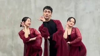 【Bai Xiaobai】Easy to learn Chinese style choreography of "Only One in a Lifetime"