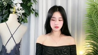 Số lượng tinh bột bắt mắt có hạn nên hãy xem và trân trọng nhé.