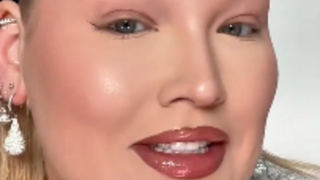 Our 123 Flying Eyeliner technique has unexpectedly become a hit overseas!